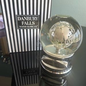 Danbury Falls “I Can Do It” Snow Globe